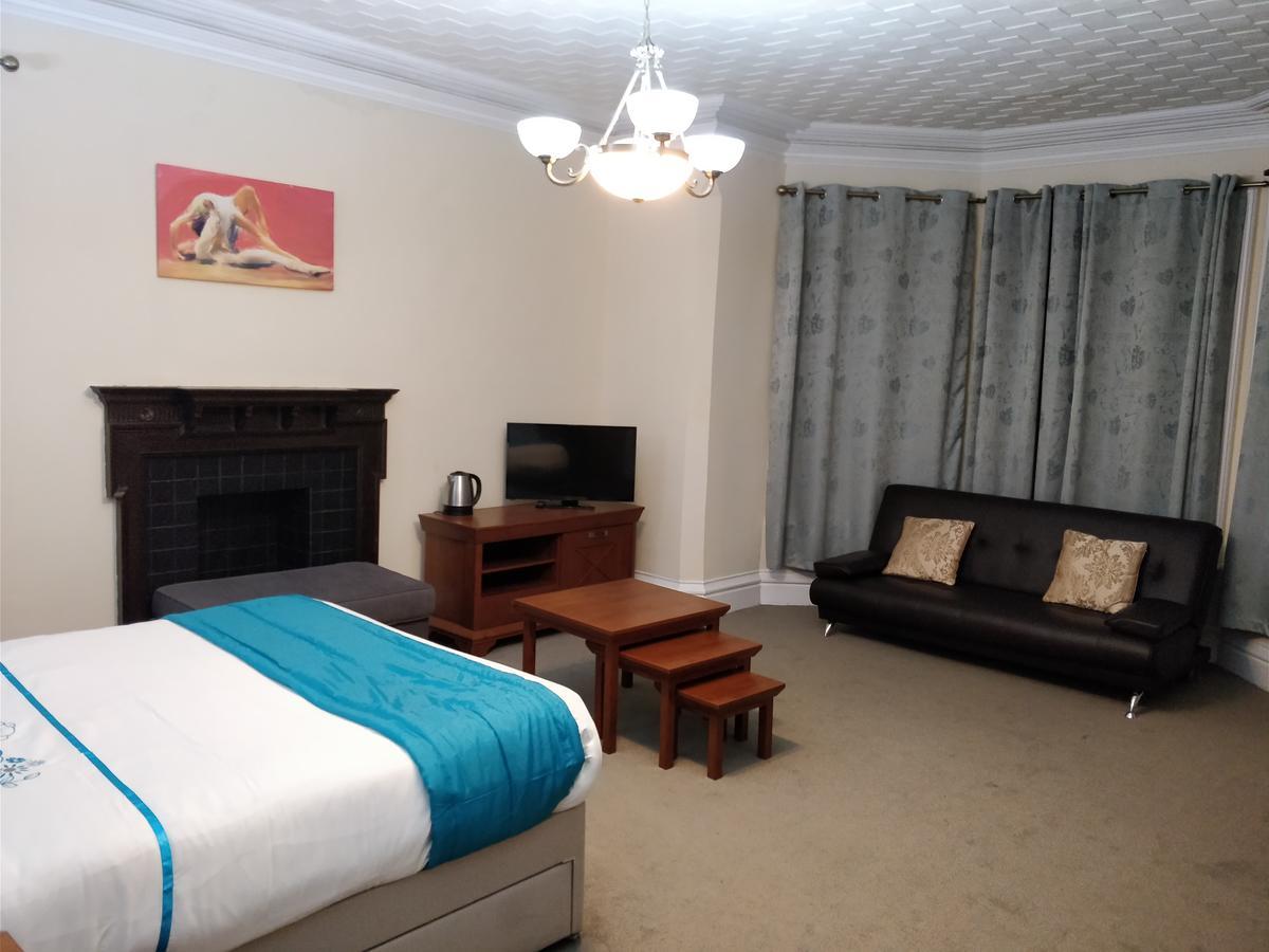 The Milverton Hotel 曼彻斯特 外观 照片